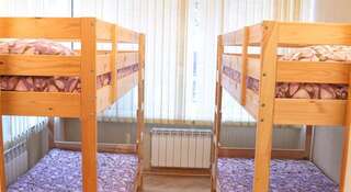 Гостиница Достоевский Ставрополь Кровать в общем 8-местном номере для женщин-2
